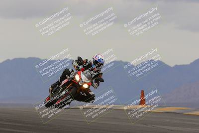 media/Jan-15-2023-SoCal Trackdays (Sun) [[c1237a034a]]/Turn 9 (2pm)/